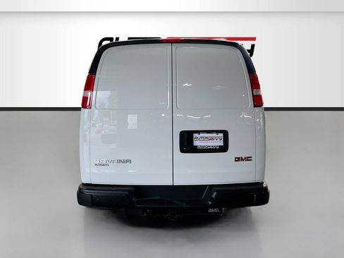 Used 2025 GMC Savana 3500 Extended w/ Driver Convenience Package RWD image 6