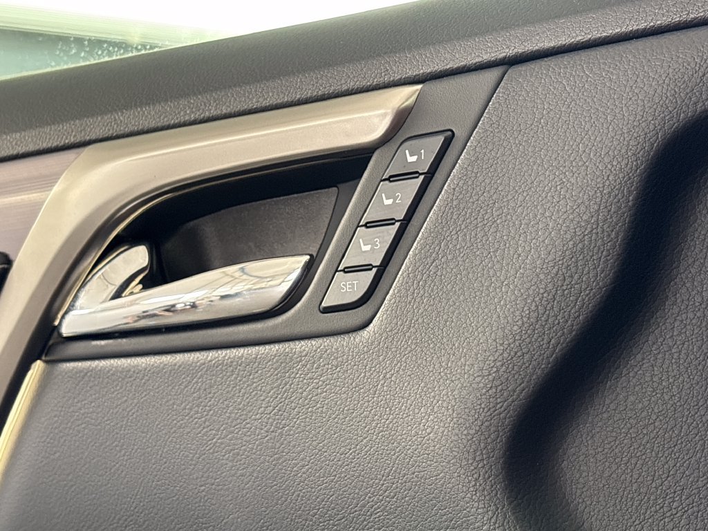 Used 2022 Lexus RX 350 F Sport w/ Accessory Package AWD/4WD image 67