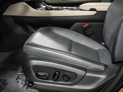 Certified 2024 Lexus RZ 300e Premium FWD image 11