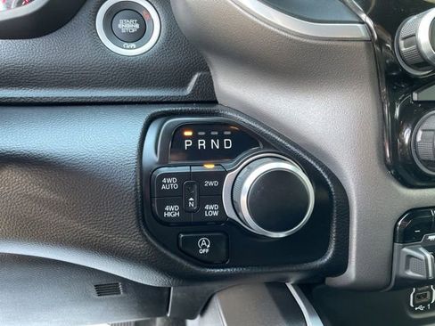 Used 2022 RAM 1500 Big Horn AWD/4WD image 17