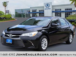 Used 2016 Toyota Camry LE FWD video 1