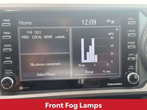 Used 2021 Toyota Tacoma SR5 AWD/4WD image 16