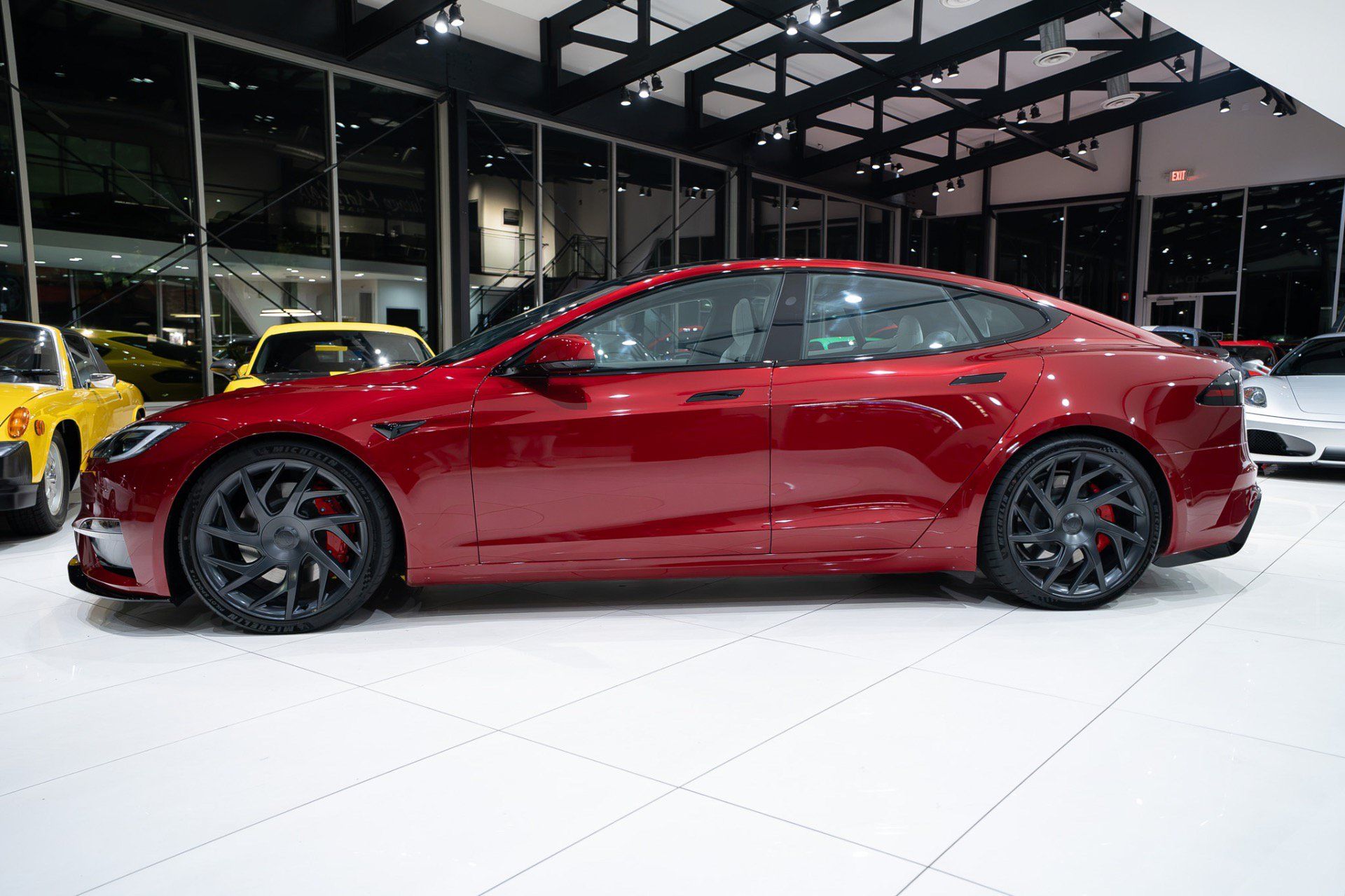 Used 2026 Tesla Model S Plaid AWD/4WD image 44