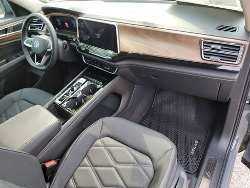 New 2026 Volkswagen Atlas SE image 19