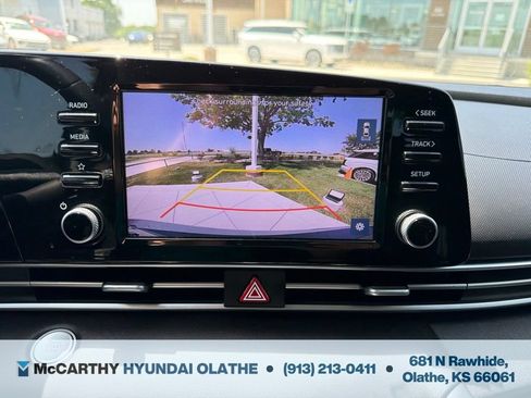 Certified 2022 Hyundai Elantra SEL w/ Convenience Package FWD image 22