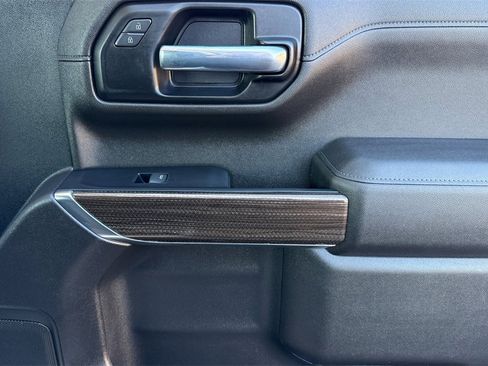 Used 2021 Chevrolet Silverado 1500 LT Trail Boss w/ Bed Protection Package image 24