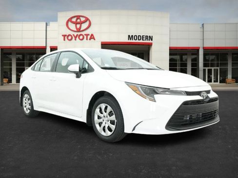 New 2026 Toyota Corolla LE image 30