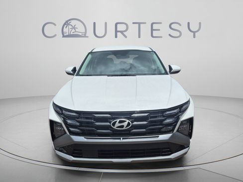 New 2026 Hyundai Tucson SE FWD image 8