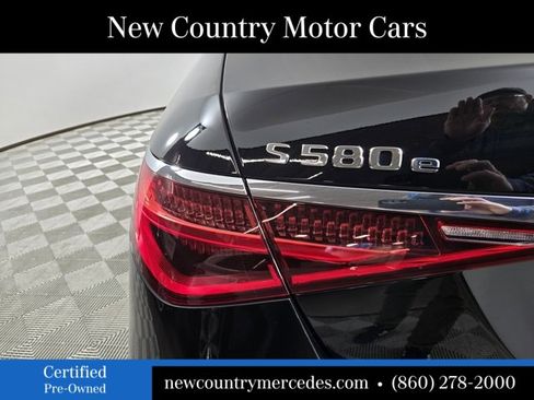 Certified 2024 Mercedes-Benz S 580e 4MATIC Sedan image 9
