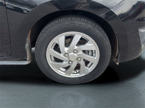 Used 2017 Mitsubishi Mirage SE image 9