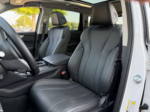 Used 2025 Acura MDX FWD image 23