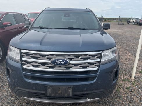 Used 2018 Ford Explorer XLT w/ Equipment Group 202A AWD/4WD image 1