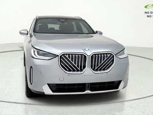Used 2026 BMW X3 xDrive30i AWD/4WD image 2