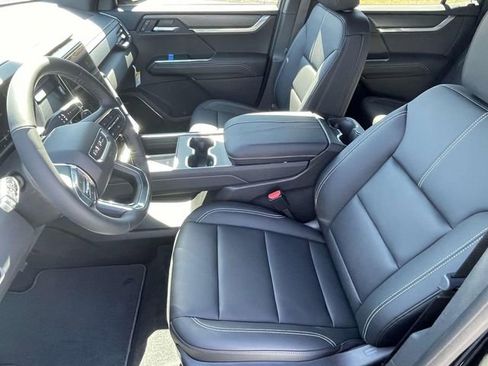 New 2025 GMC Acadia Elevation w/ Elevation Premium Package image 14