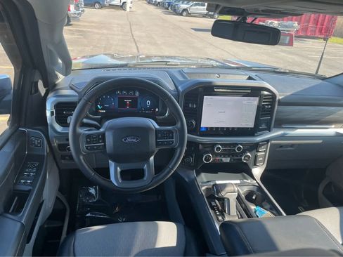 Used 2025 Ford F150 Lariat w/ Equipment Group 501A Mid AWD/4WD image 16