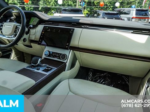 Used 2023 Land Rover Range Rover SE AWD/4WD image 24