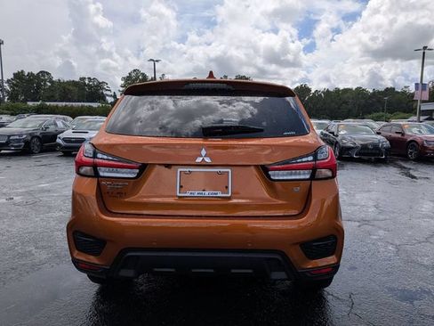 Used 2025 Mitsubishi Outlander Sport SE AWD/4WD image 4