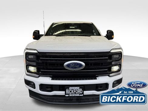 New 2026 Ford F250 Platinum image 2