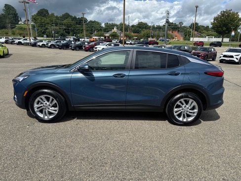 New 2025 Buick Envista Preferred w/ Convenience I Package image 2