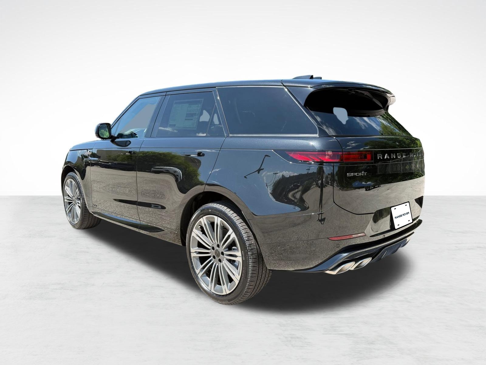 New 2026 Land Rover Range Rover Sport Dynamic SE AWD/4WD image 3