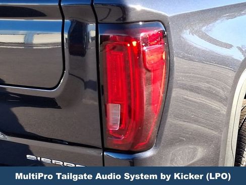 Used 2024 GMC Sierra 1500 Denali Ultimate image 9