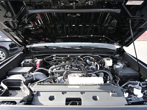 Used 2024 Toyota Tacoma TRD Sport image 56