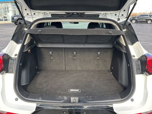 Used 2024 Buick Encore GX Sport Touring FWD image 13