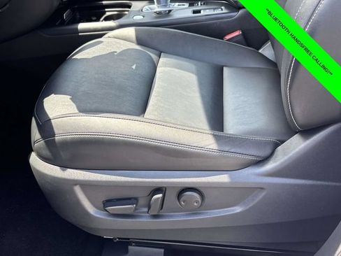 Used 2019 INFINITI QX50 Luxe w/ Navigation Package AWD/4WD image 5