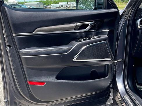 Used 2022 Kia Telluride SX FWD image 17