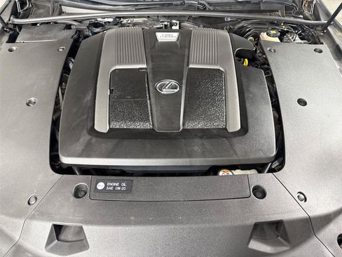 Used 2018 Lexus LS 500 w/ Interior Upgrade Package RWD image 48