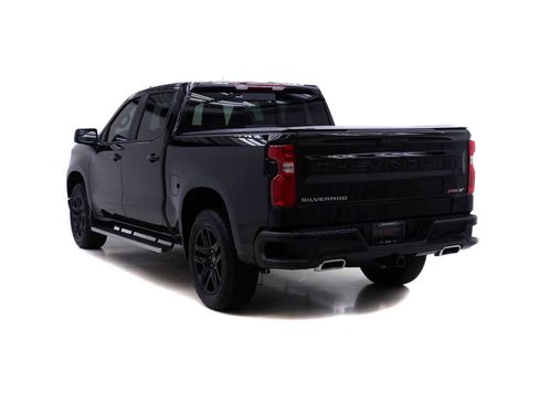 Used 2025 Chevrolet Silverado 1500 RST AWD/4WD image 5