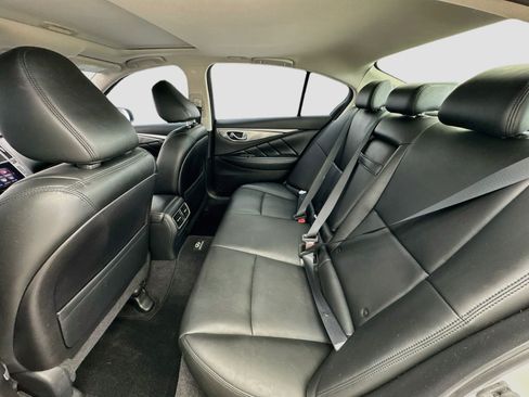 Used 2014 INFINITI Q50 Premium RWD image 16