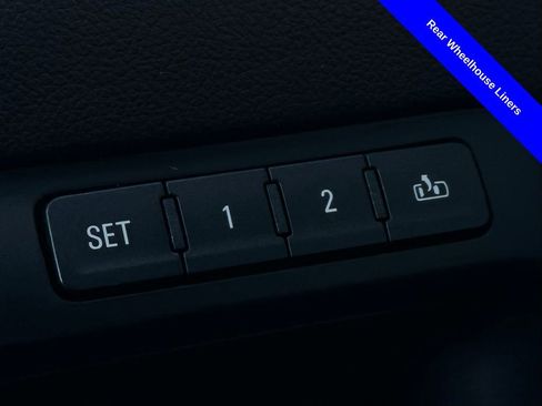 Used 2014 GMC Sierra 1500 SLT w/ SLT Crew Cab Value Package image 27