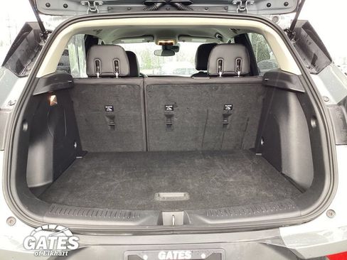 Used 2025 Buick Encore GX Preferred AWD/4WD image 12