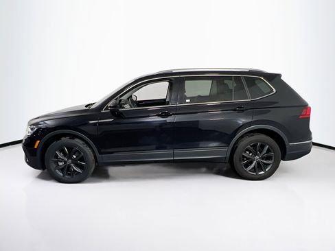 Used 2022 Volkswagen Tiguan SE AWD/4WD image 8