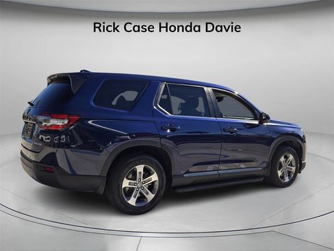 Certified 2024 Honda Pilot EX-L image 7