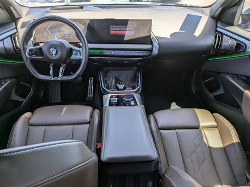 Used 2025 BMW X3 xDrive30i w/ Premium Package AWD/4WD image 15