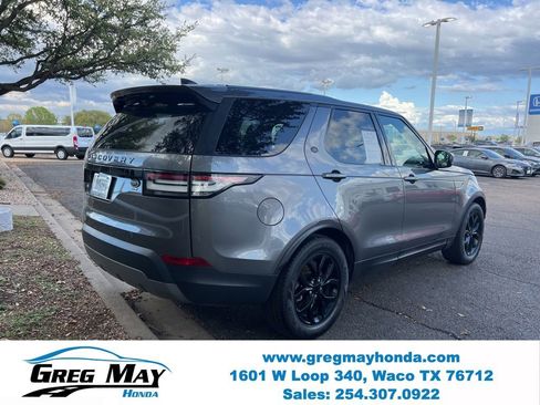 Used 2018 Land Rover Discovery SE image 7