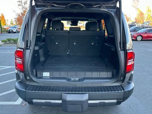 Used 2025 Toyota Land Cruiser image 26