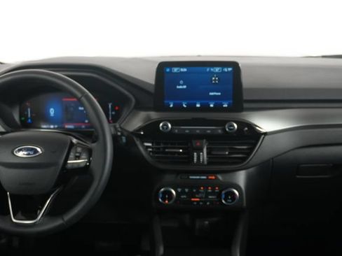 Used 2025 Ford Escape Active w/ Cold Weather Package AWD/4WD image 27