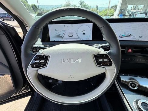 Used 2022 Kia EV6 Wind AWD/4WD image 21