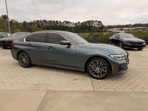 Used 2021 BMW 330i Sedan w/ Premium Package image 8