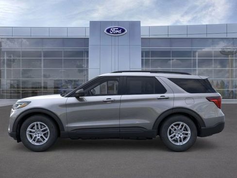 New 2026 Ford Explorer Active image 3