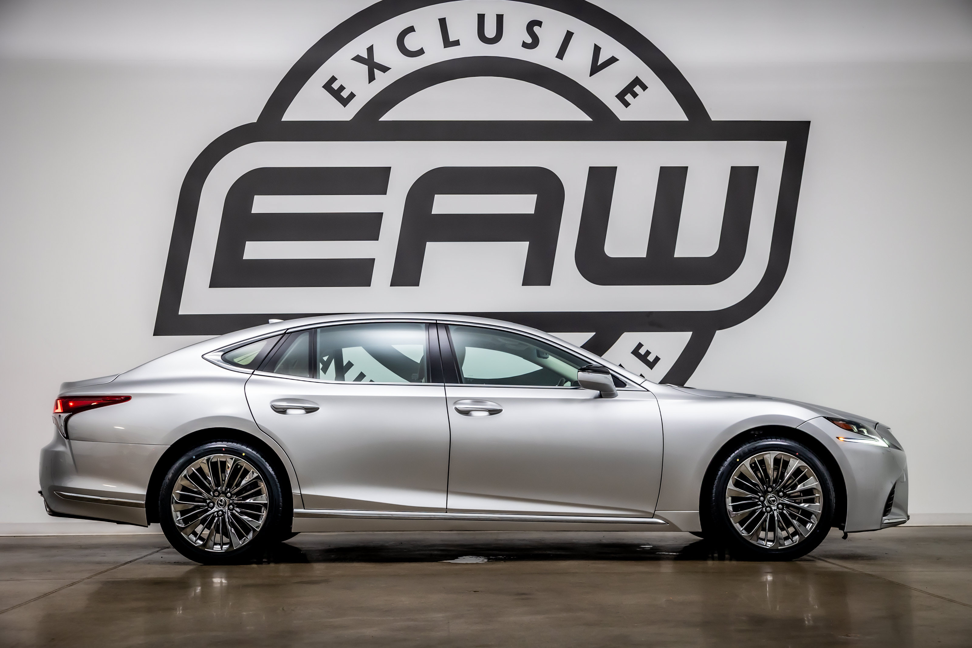 Used 2018 Lexus LS 500 AWD w/ Interior Upgrade Package image 9