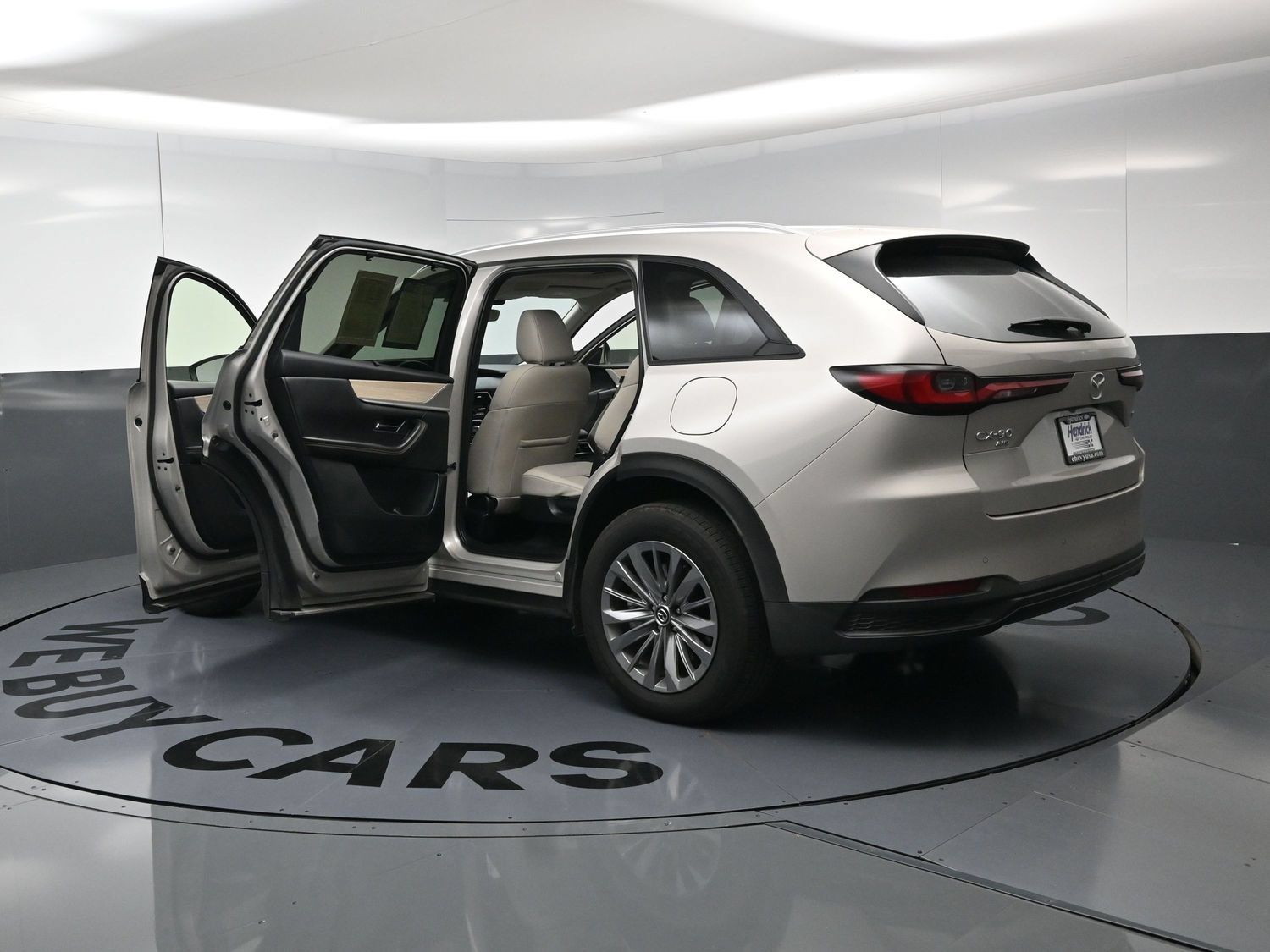 Used 2025 MAZDA CX-90 3.3 Turbo w/ Preferred Package AWD/4WD image 19