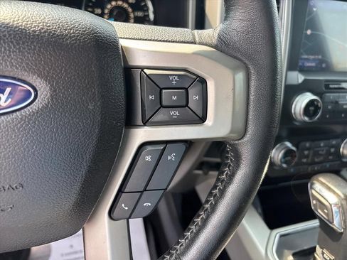 Used 2020 Ford F150 Lariat w/ Equipment Group 502A Luxury AWD/4WD image 25