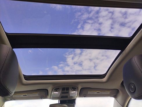 Used 2016 Buick LaCrosse Leather image 33