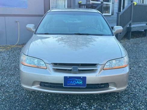 Used 2000 Honda Accord EX image 2