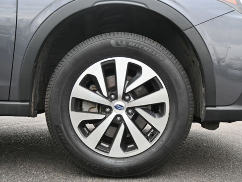 Certified 2022 Subaru Outback Premium image 13