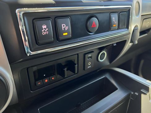 Used 2018 Nissan Titan PRO-4X w/ Pro-4x Utility Package image 54